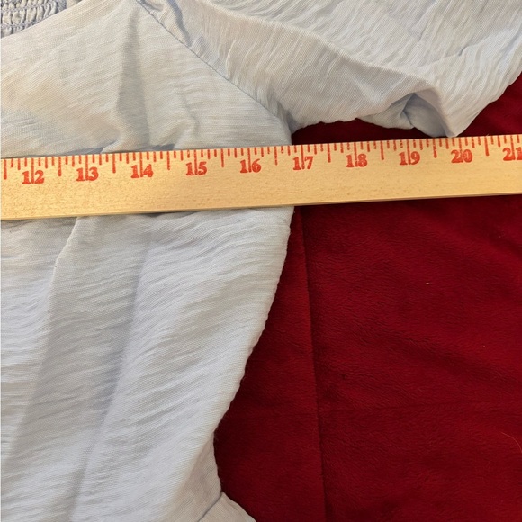 Chic Light Blue Puff Sleeve Blouse - Picture 4 of 8